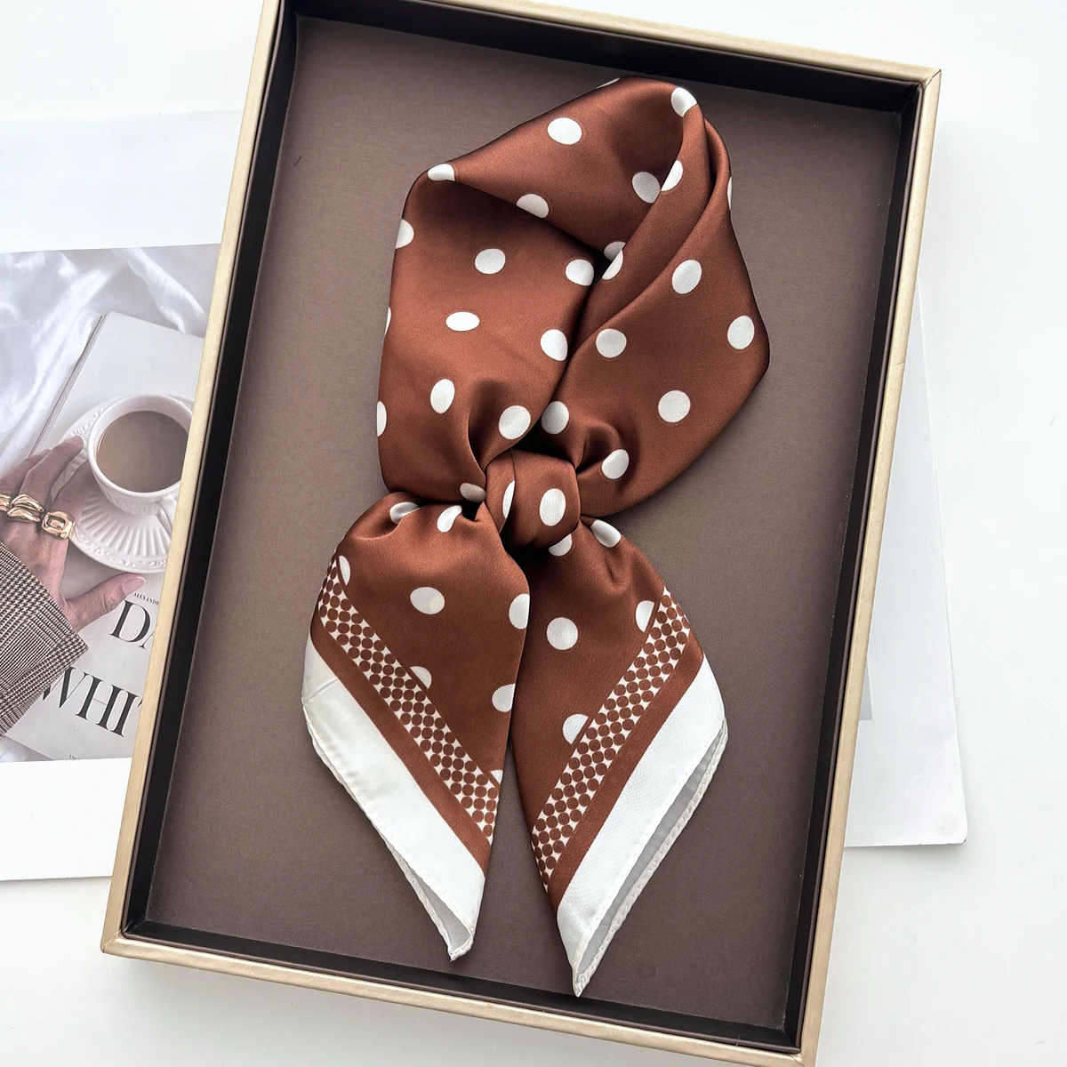 Scarf Silk Square - Syal Persegi Satin Lembut Elegan untuk