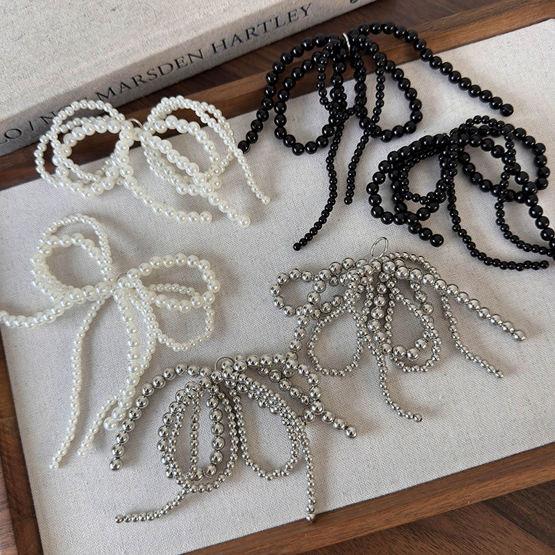 Hiasan Sepatu Mutiara Pita Rum - Tie Clip Silver ulasan dan harga