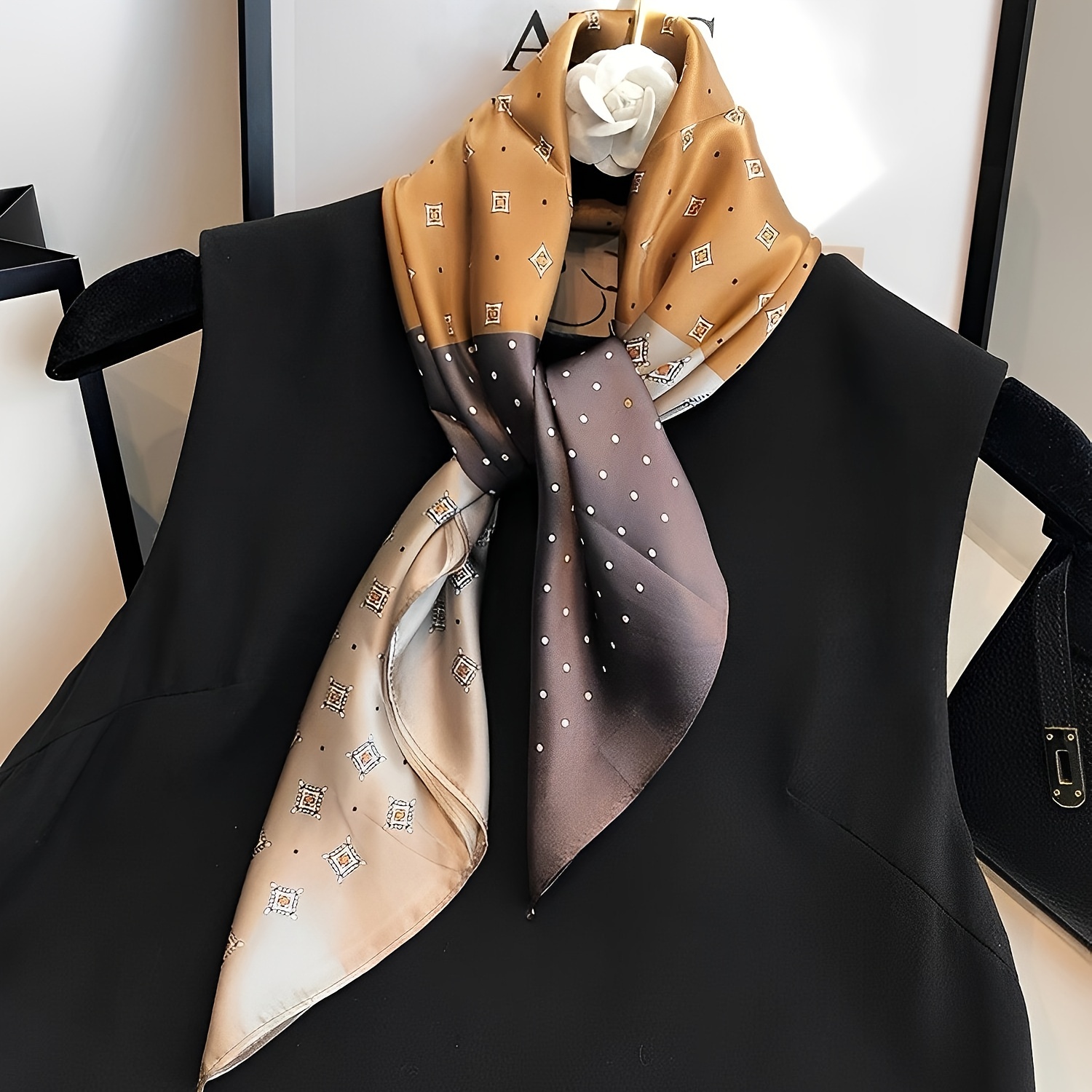 Syal persegi Polka Dot berlian - Scarf Silk Square ulasan dan harga