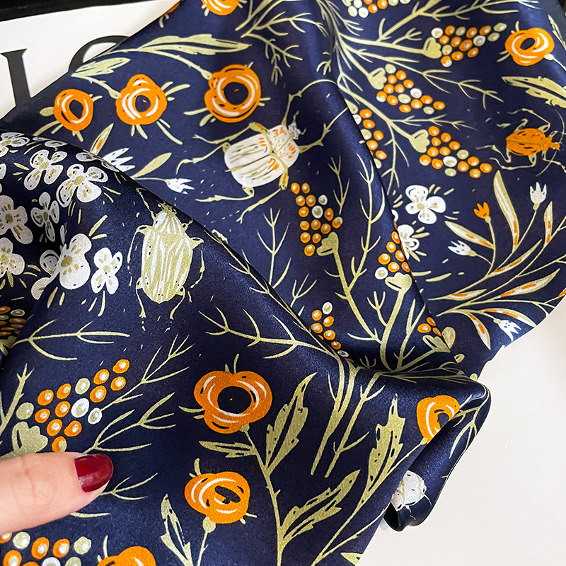 Syal Satin Persegi Sutra Asli  - Scarf Silk Square ulasan dan harga